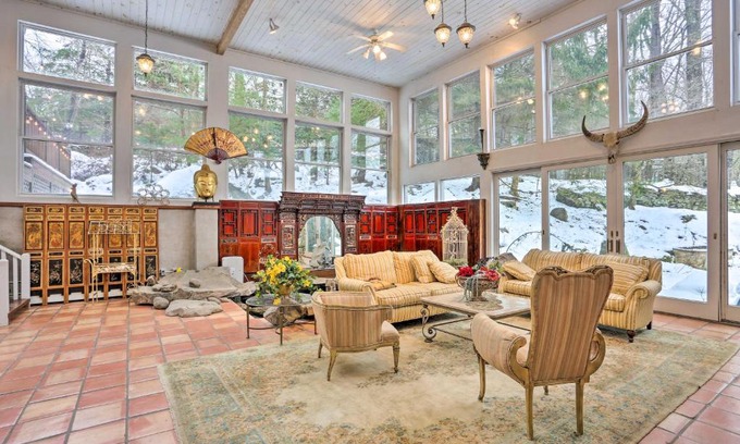 White Mills Villa | Family-Friendly Hawley Villa Near Lake Wallenpaupack