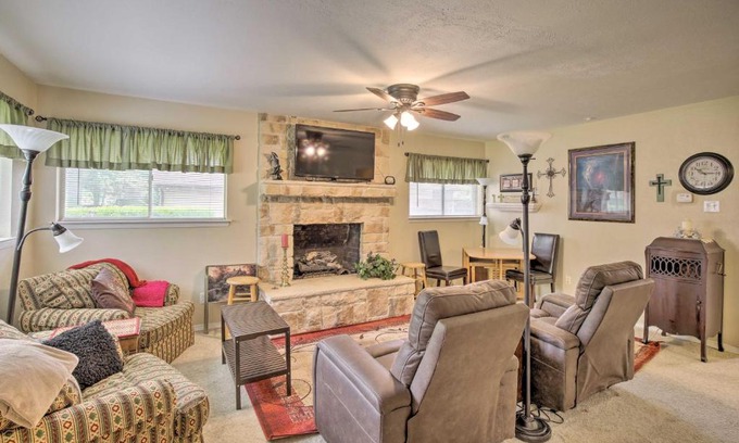 Richardson House | Inviting Richardson Home with Family-Friendly Yard Space