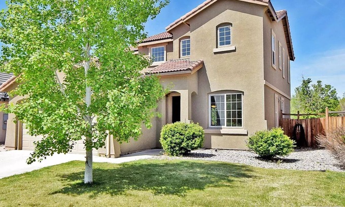 Sparks House | Convenient Stay Near Golden Eagle Sports Complex