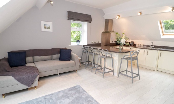Amlwch House | Pet-Friendly 1 Old Kingdom Hall: Character Cottage Stay