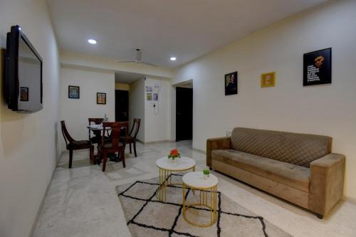 Kalina Apartment | 1 Private Bedroom I Bath in a 2BHK BKC and Jio Center