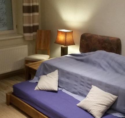 Zittau Apartment | Cozy 1-Raum Wohnung Eiche: Family-Friendly Getaway