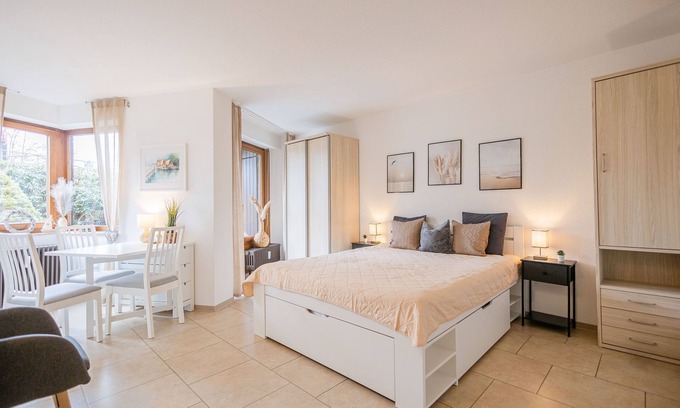 Immenstaad am Bodensee Apartment | Top-Rated 1-Room Apartment with Kitchen & Accessibility