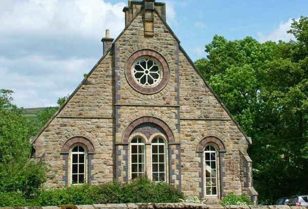 Rosedale Abbey House | Elegant Stay at 1 The Old Methodist Chapel - Family Friendly