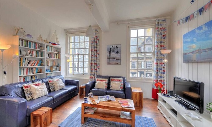 Lyme Regis Cottage | Family-Friendly Old Posthouse with Oceanfront Views
