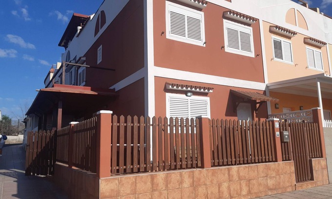 San Fernando Apartment | Cozy Retreat with Pool, Ocean Views and WiFi Access