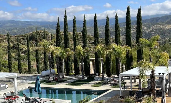 Aguanga House | Scenic Getaway: Poolside Retreat Near Wineries & Pets Welcome