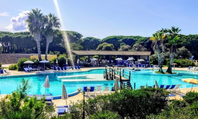 Arborea Apartment | Beachside Bliss at 10 Ala Birdi Cottage in Arborea, Italy