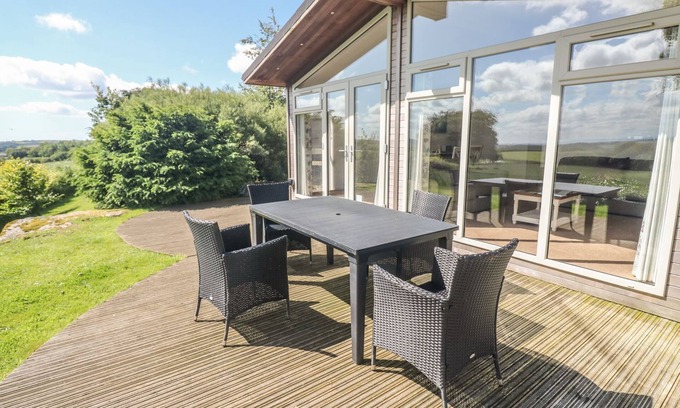 Dobwalls Cottage | Pet-Friendly Getaway at 10 Horizon View in Dobwalls