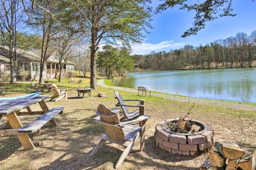 Trenton House | Lakefront Trenton Cabin - Family-Friendly Retreat Awaits!
