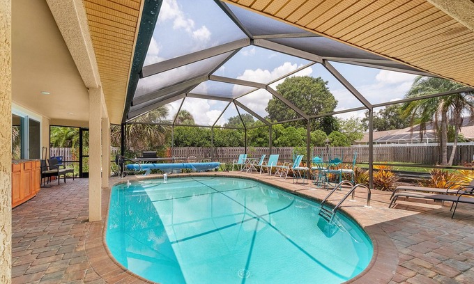 McGregor House | Close to Fort Myers Beach with Oceanfront Views & Pool