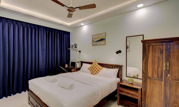 Chicalim Apartment | Convenient Family Apartment Near GOI Airport with Pool & Sauna