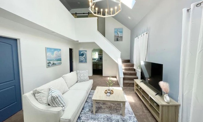 Indianapolis House | Convenient Getaway: Large Home Near Speedway