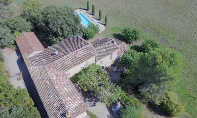 Boisset-et-Gaujac Apartment | Inviting Gîte in a Provencal Farmhouse Near Anduze