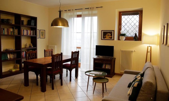 Zanica Apartment | Convenient Hotel Near Orio al Serio Airport, Rated 8.7/10