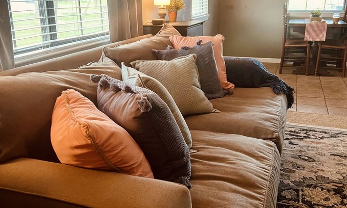 Yantis House | Cozy 2-Bedroom Retreat Near Lake Fork with Boat Parking