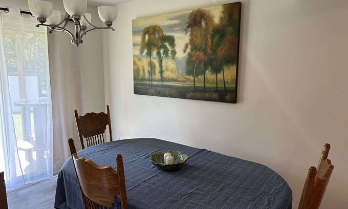 Byron House | Convenient Stay Near Mayo Clinic! Family-Friendly Duplex