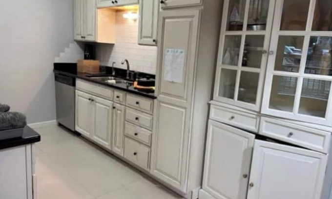 Mercer Island Apartment | Convenient Access to Seattle/Bellevue with Spa Amenities