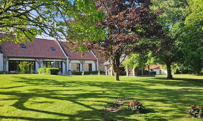 Wierre-Effroy Other | 10 mn from Wimereux beach, charming renovated farmhouse in a green setting