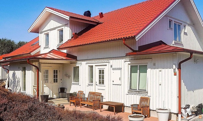 Klovedal House | Ideal Holiday Home for 10 in Beautiful Klövedal