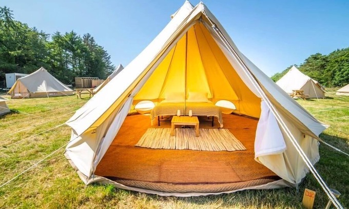 Llanfaethlu Cabin | Experience 'Solaris' Bell Tent Glamping in Beautiful Anglesey