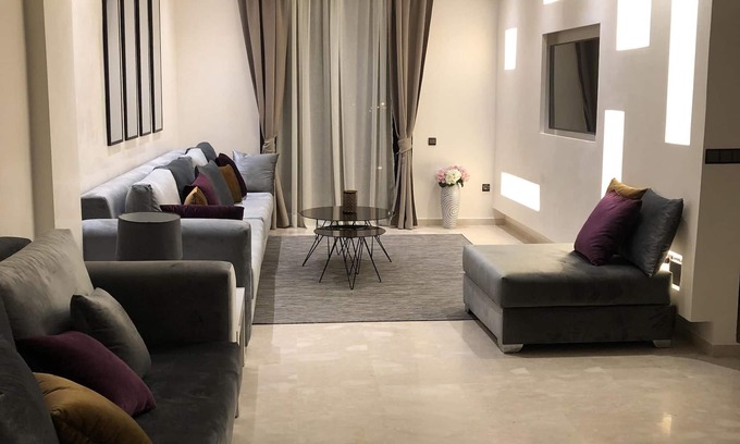 Gueliz Apartment | Elegant 100 m² Apartment with Private Pool & Spa