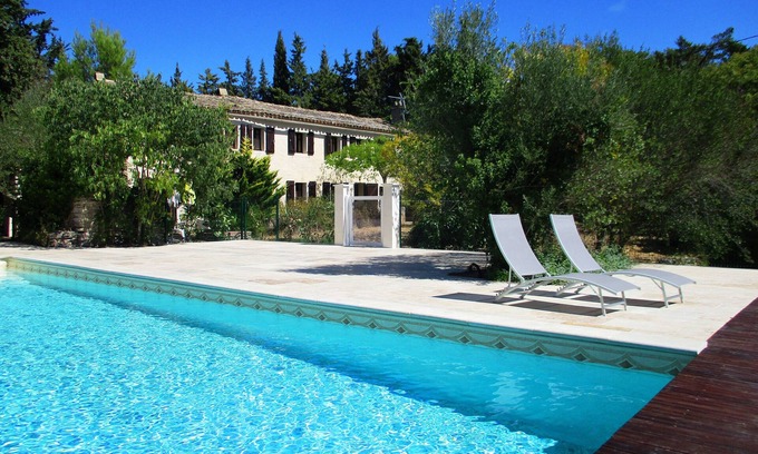Uzes Apartment | Tranquil Uzès Retreat with Pool, Garden & Private Terrace