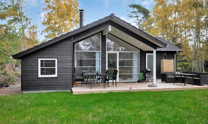 Nykobing Sjaelland House | 10047 Nykøbing Sj - Porsevej 29