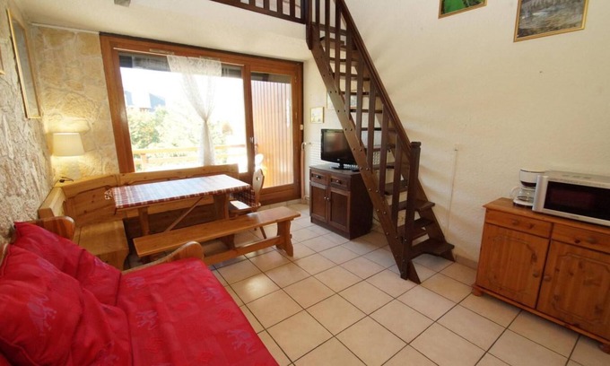 Les Deux Alpes Apartment | Relaxing Retreat with Balcony Steps from Les 2 Alpes Center
