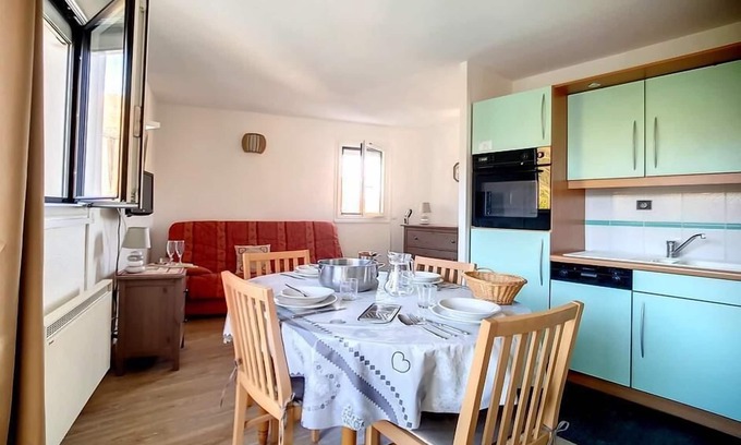 Reberty Apartment | Exceptional Stay at Les Menuires with Spa & Kitchen Amenities