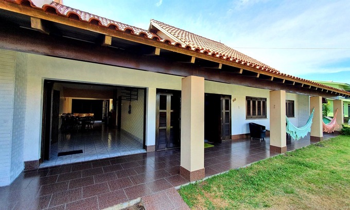 Centro House | Cozy Retreat 100m from the Beach in Imbé