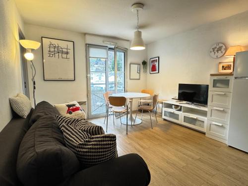 Cauterets Apartment | Convenient Access to Télécabine and Shopping - 4P