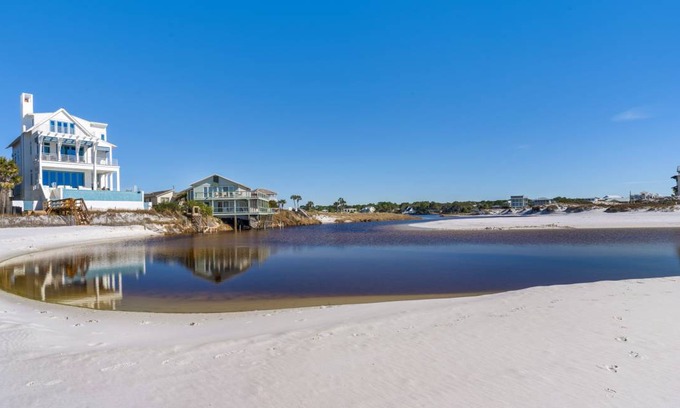 Seagrove Beach Apartment | 102 m² Apartment ∙ 2 bedrooms ∙ 6 guests