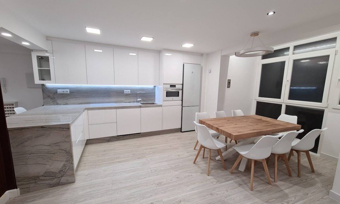 Gijon City Centre Apartment | Spacious 104A Apartment for 8 with Hot Tub & Breakfast
