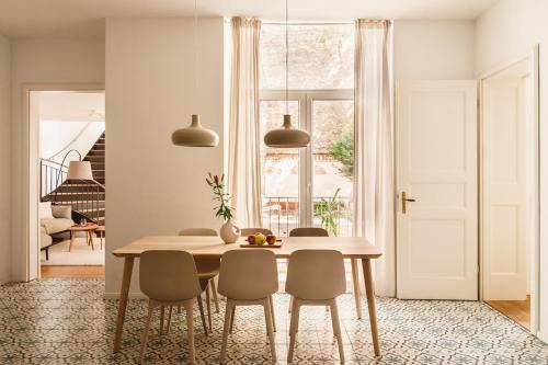 Neukoelln Apartment | 105m2 Duplex Wohnung im Herzen Berlins, Neukölln