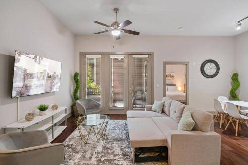 Woodbridge Apartment | Spacious 3-Bedroom Apartment for Up to 7 Guests
