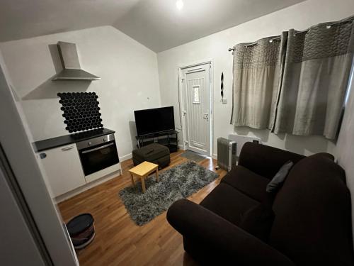 Brackley Apartment | Family-Friendly 10B Sunset Park Homes with Pet Amenities