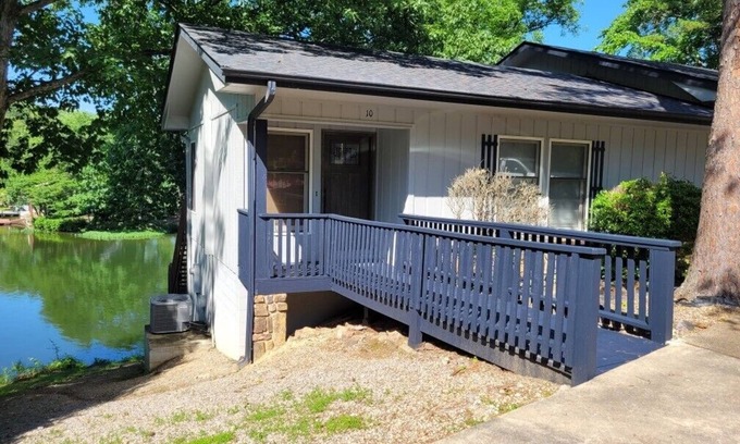 Hot Springs Village House | Lake DeSoto Townhome with Scenic Views and Family-Friendly Perks