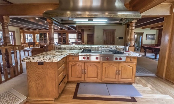 Lincoln Park House | Elegant Tahoe Mansion with Spa, Pool & Guesthouse Retreat