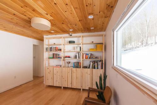 Fleischmanns Apartment | 10Min to Belleayre - Jacuzzi Tub - Mountain Views