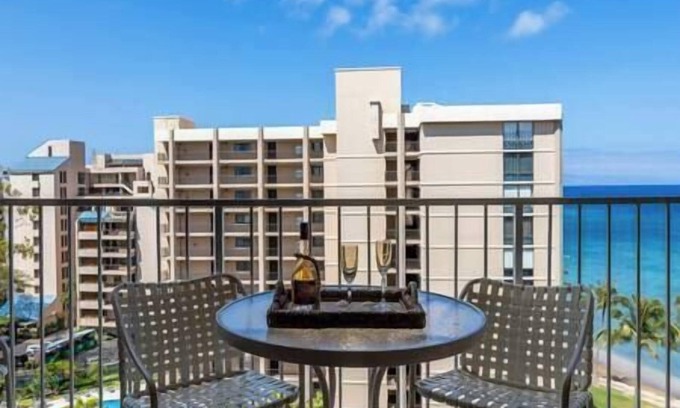 Kahana Apartment | 10th floor partial ocean view studio @ Royal Kahana Resortnn