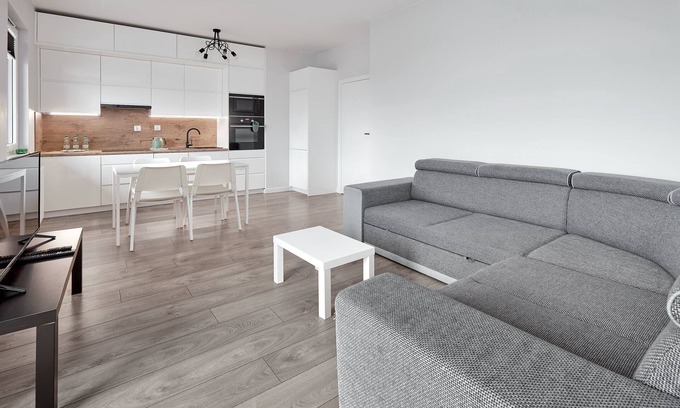 Nowe Miasto Apartment | Explore the 10th Floor Unii Lubelskiej Apartment - Family Friendly