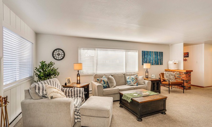 Burney House | 11 Mi to Burney Falls: Charming Home w/Fireplace