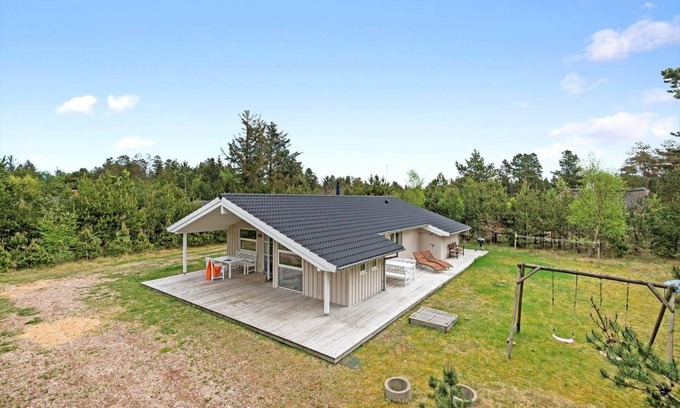 Ho House | 110 m² House ∙ 3 bedrooms ∙ 6 guests