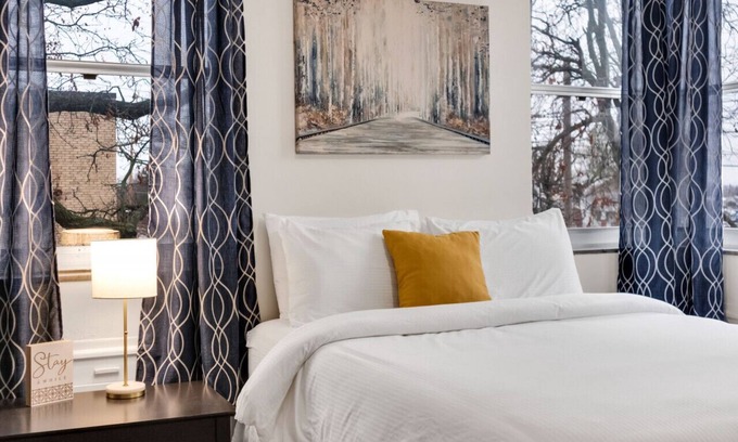 Bartlesville Apartment | Unique Chic Experience at Hotel Phillips - Rated 10/10