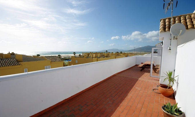 Tarifa House | Beachfront Bliss at Casa del Mar - Rated 10/10 by Guests