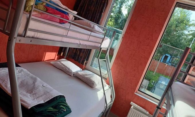 Rijsenbergwijk Apartment | 12 Beds-sized apartment with rapid acces to the Heart of Ghent