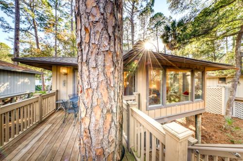 West Beach House | Inviting 12 Inlet Cove Cottage with Pool & Family Amenities