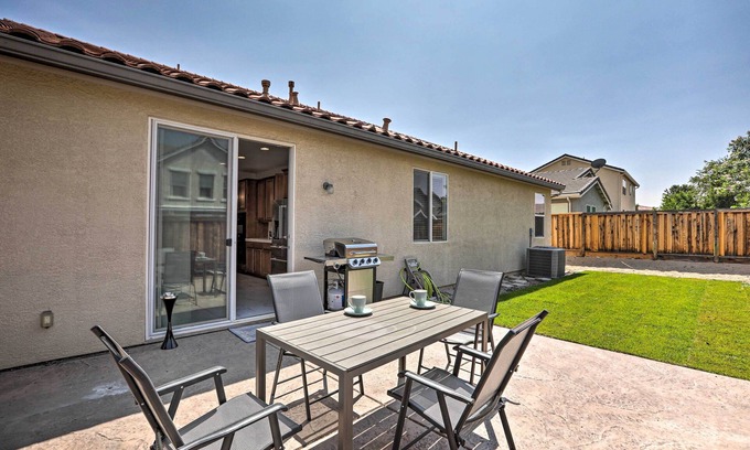 Reno House | Tranquil Reno Retreat with Spa & Family Friendly Amenities