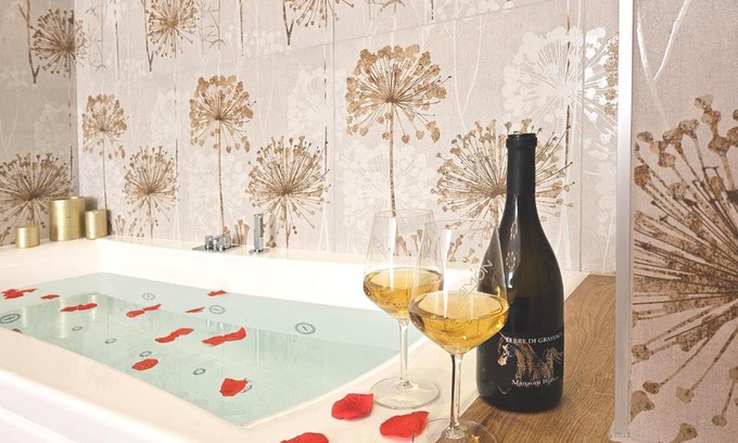 Grantortino di Gazzo Apartment | Charming Enide House: Spa Retreat Just 12 Min from Venice